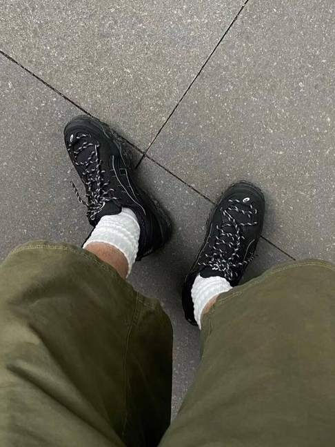 ASICS Gel Pickax 'Triple Black'