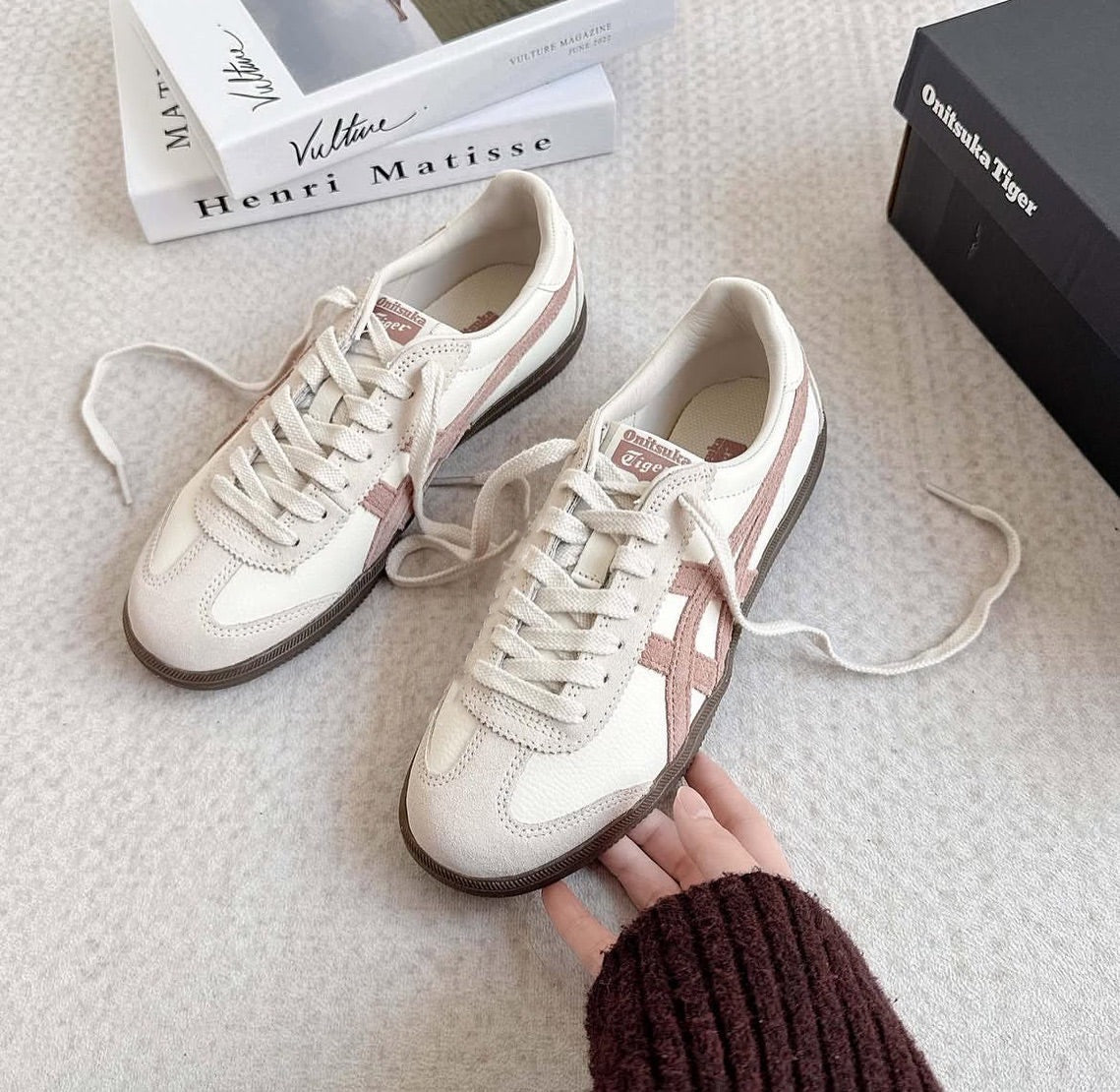 鬼塚虎 Onitsuka Tiger Tokuten Pink