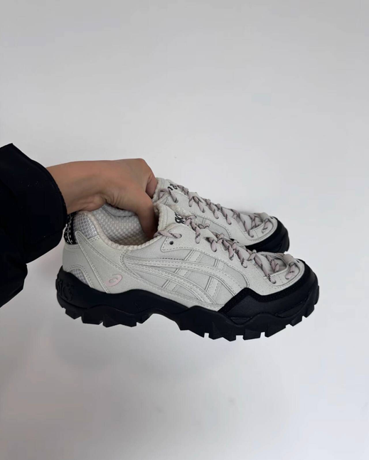 ASICS Gel Pickax Oyster Grey