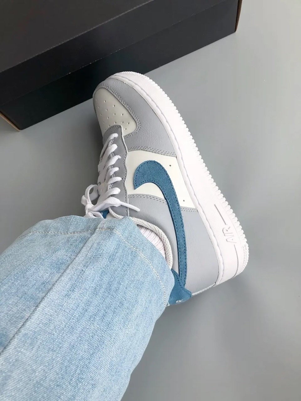 Nike Air Force 1 Low 1'07 LV8 "Aegean Storm Blue"