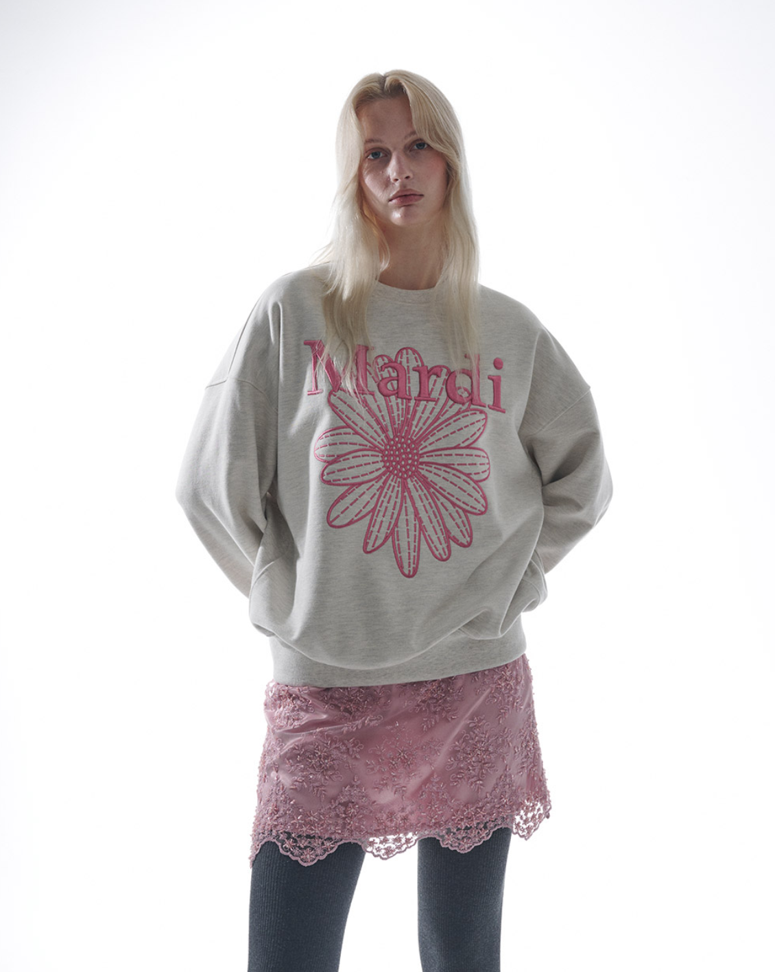 MARDI MERCREDI Embroidered Sweatshirt Flowermardi ''Oatmeal Pink''