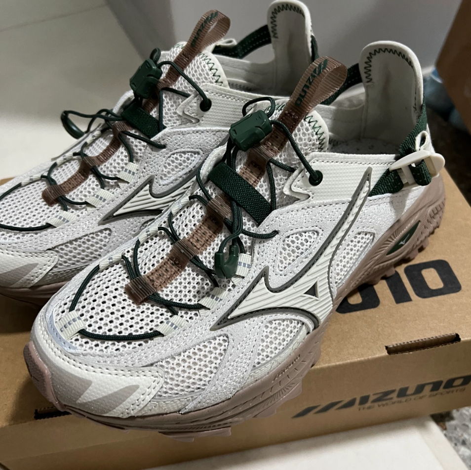 Mizuno Racer Trail SE Beige Green