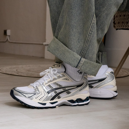 Asics Gel-Kayano 14 White Midnight 白銀