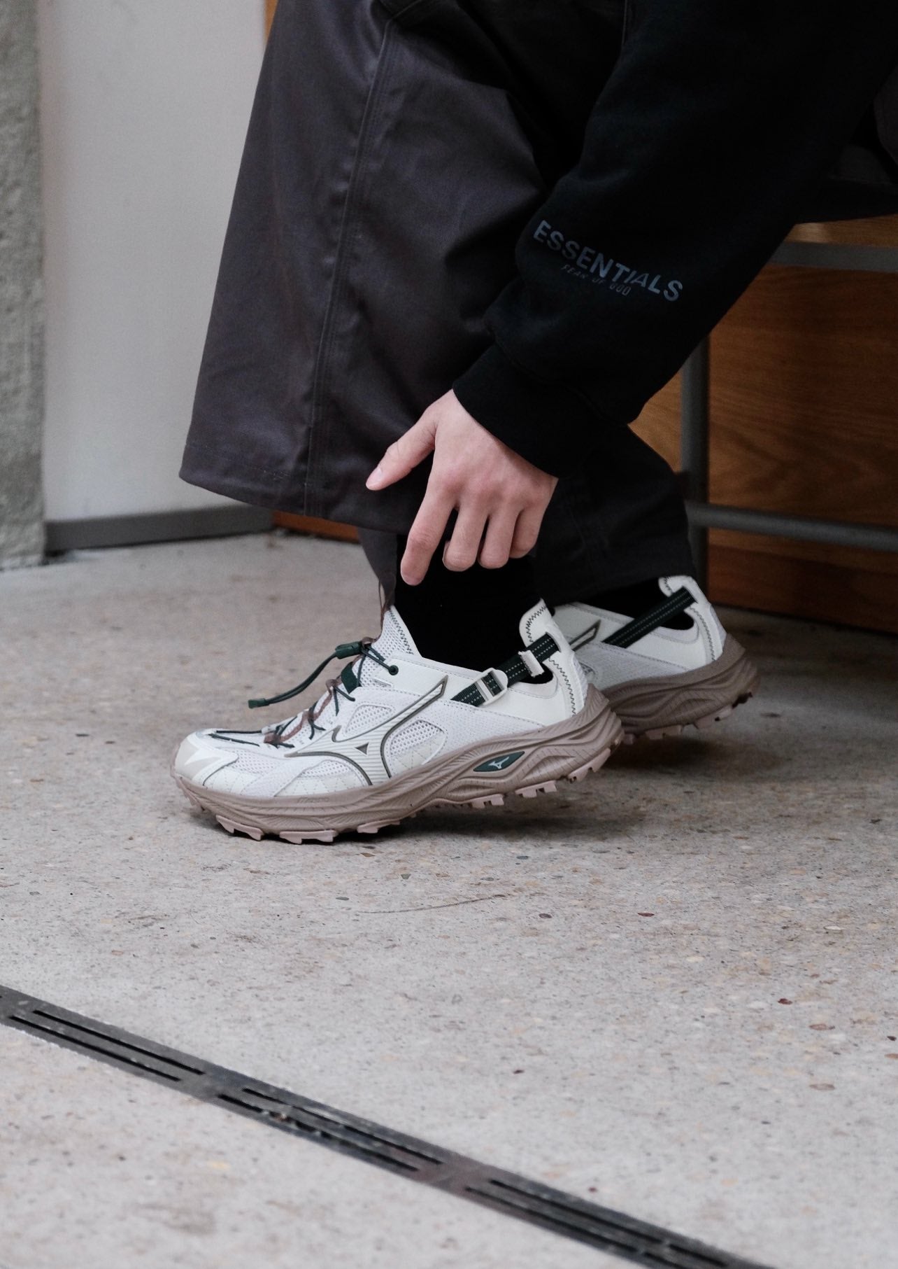 Mizuno Racer Trail SE Beige Green