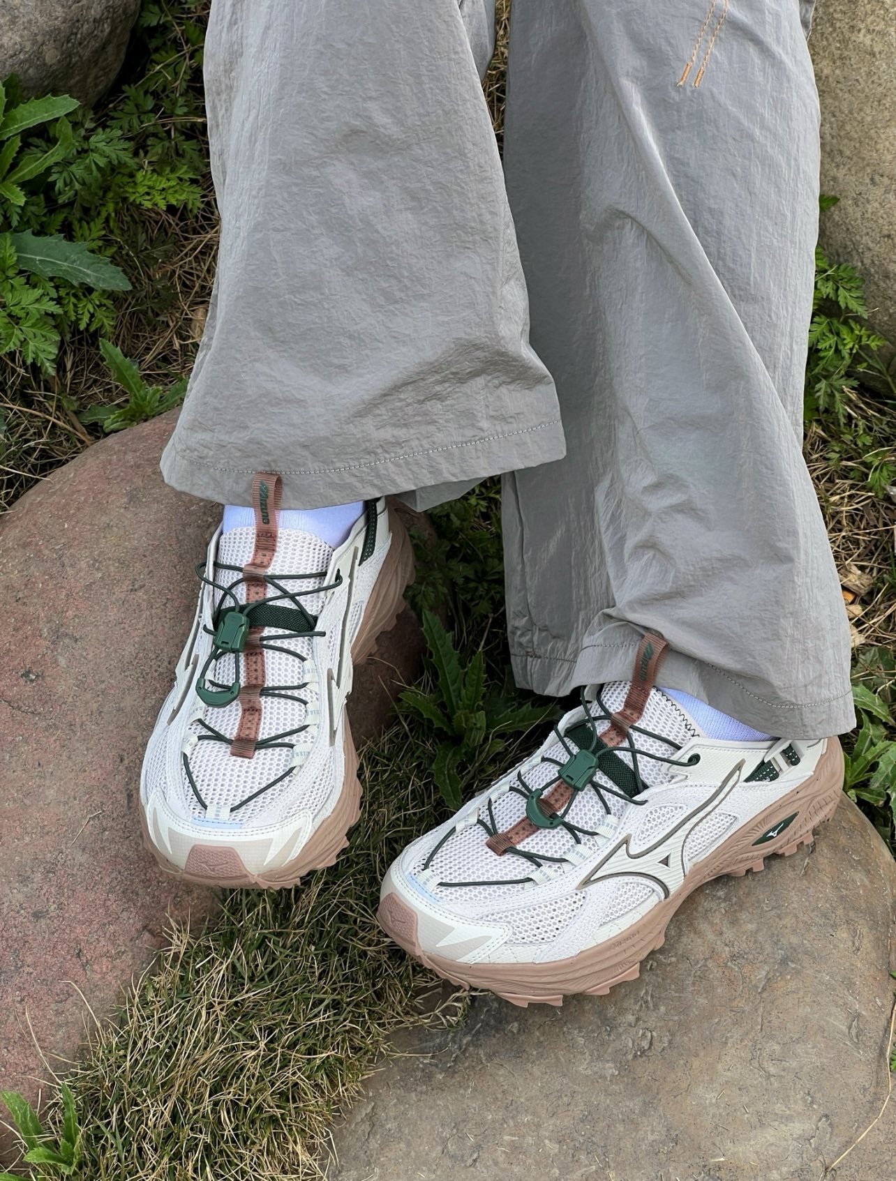 Mizuno Racer Trail SE Beige Green