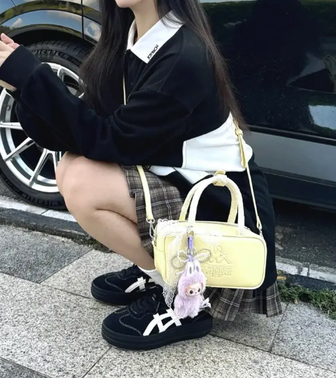 鬼塚虎 Onitsuka Tiger Tokuten Chunk Black