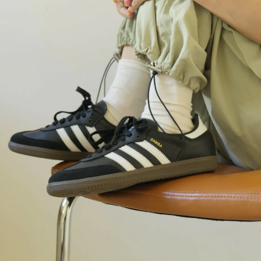 ADIDAS SAMBA OG BLACK WHITE GUM B75807