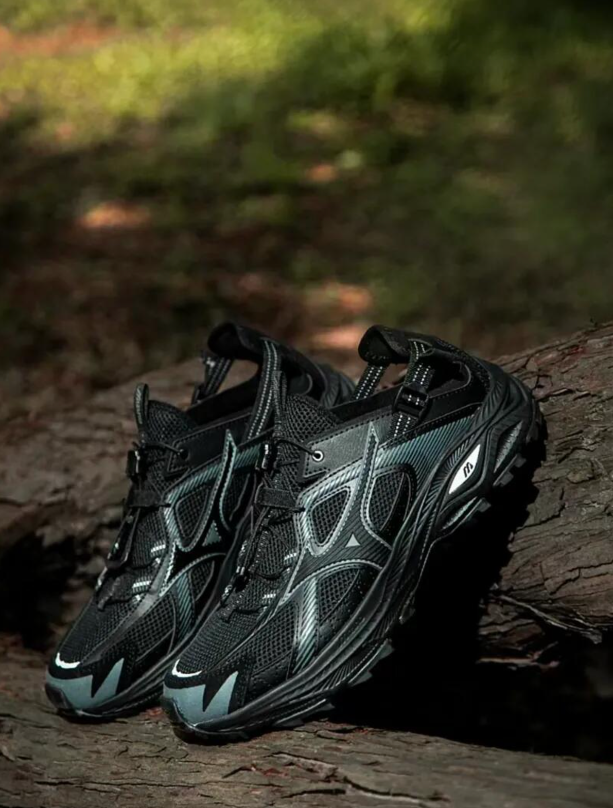 Mizuno Racer Trail SE 'Black'