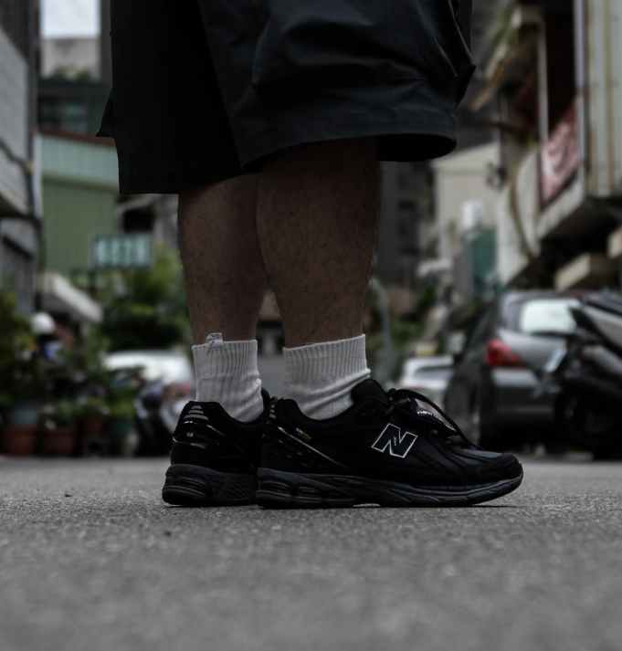 New Balance 1906R Cordura Pocket Black M1906ROC