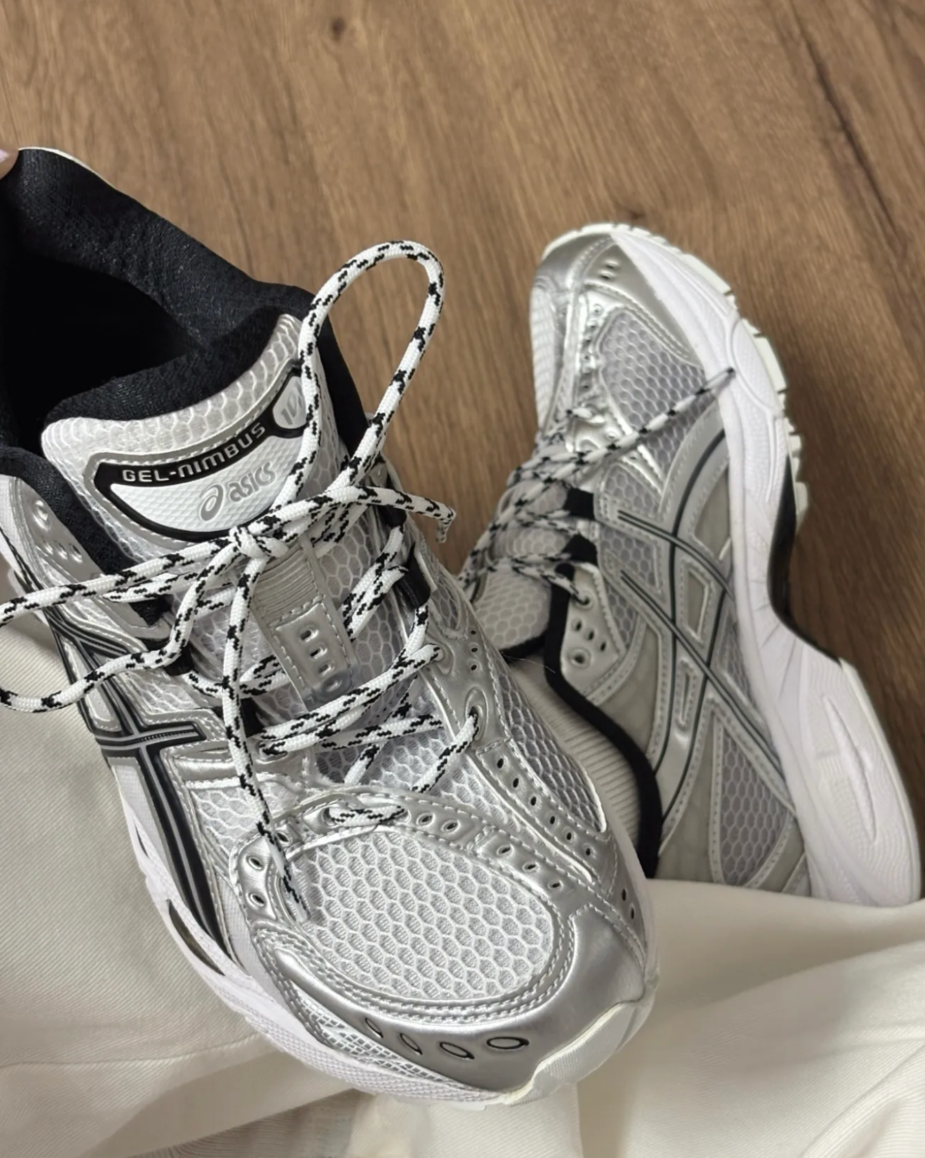 Asics Gel-Nimbus 10.1 "White Grey"