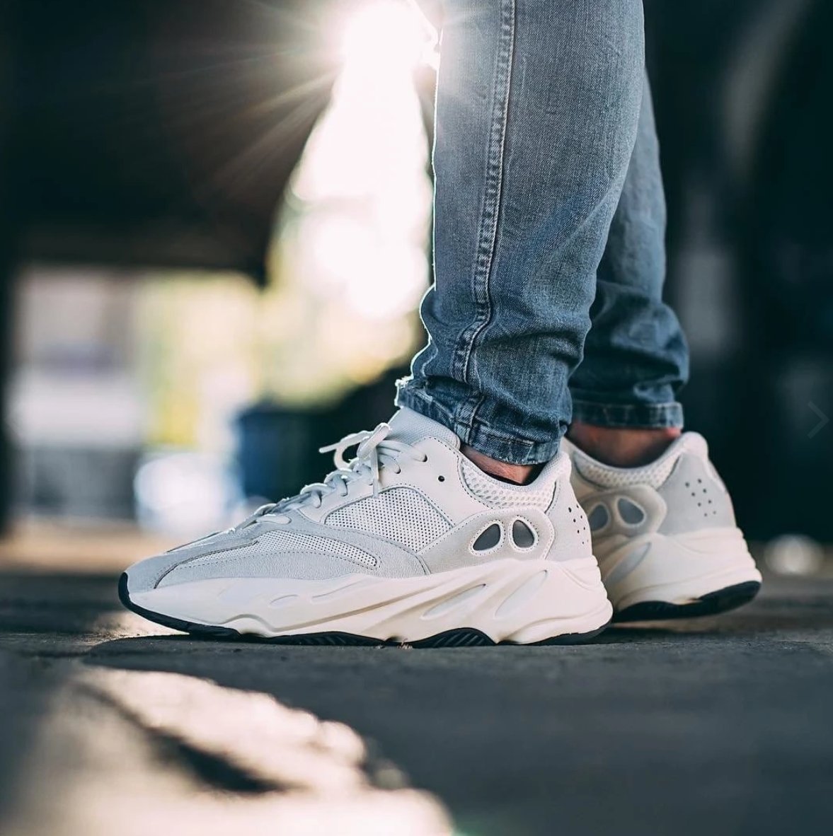 Adidas Yeezy Boost 700“ Analog” - HADNUS