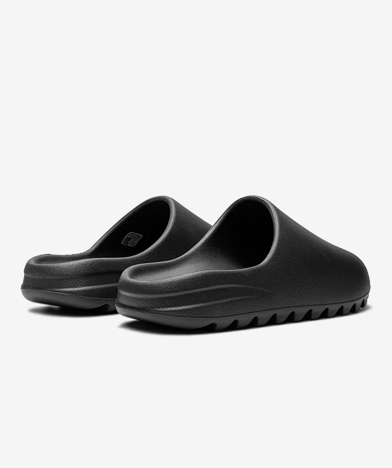 Adidas Yeezy Slides 'onyx' - HADNUS