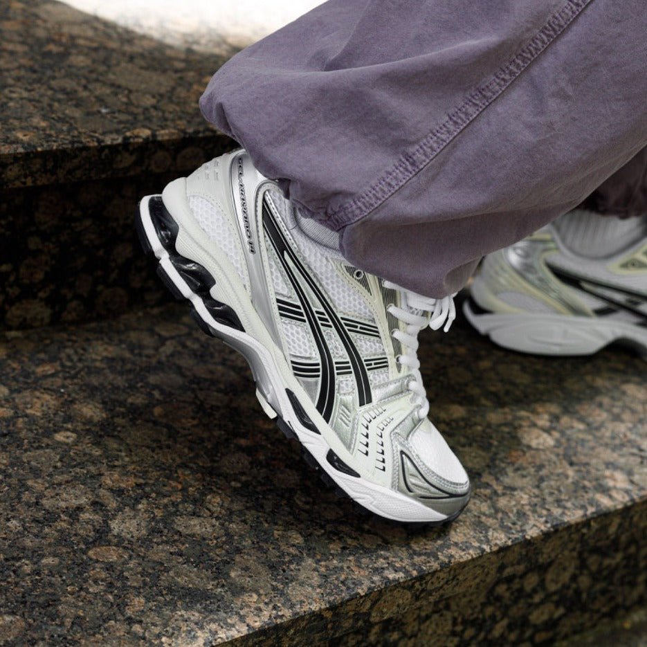 Asics GEL - KAYANO 14 White Black - HADNUS