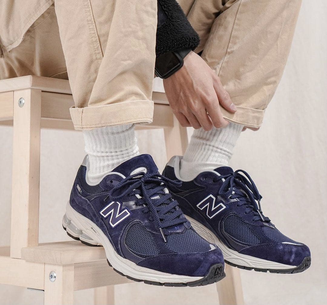 New Balance 2002 R NAVY - HADNUS