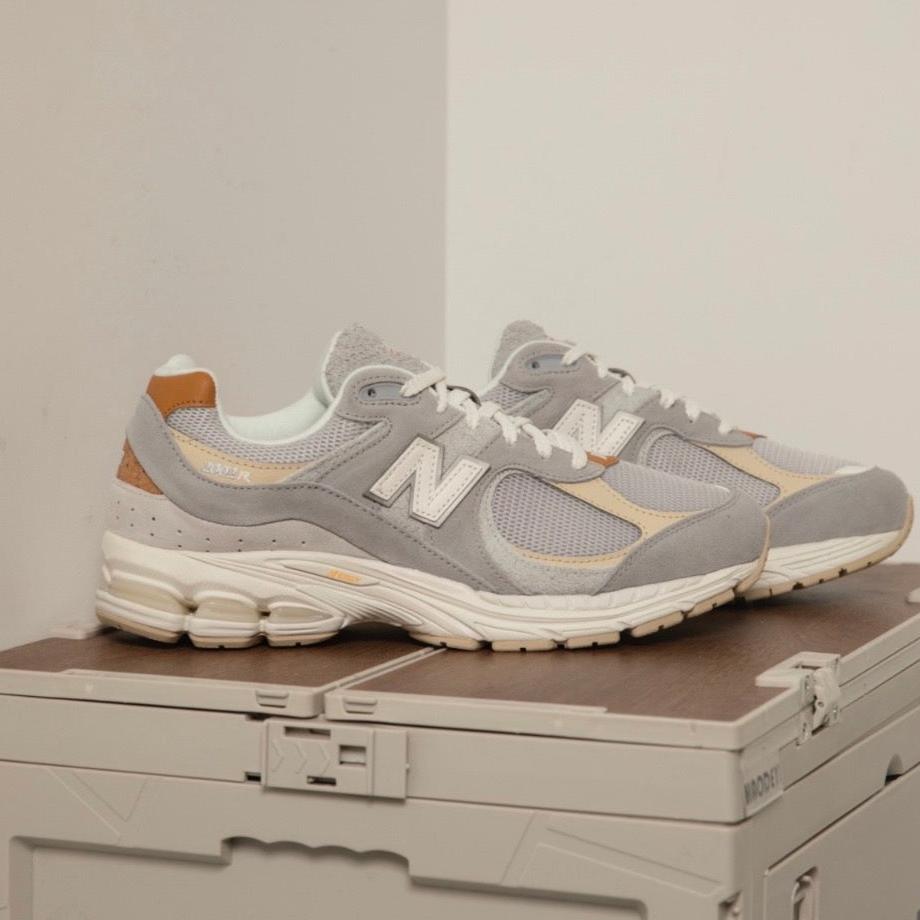 New Balance 2002R Concrete Grey M2002RSB - HADNUS