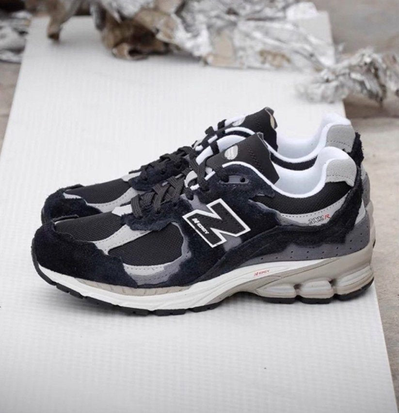 New Balance 2002r Protection Pack Black Grey - HADNUS