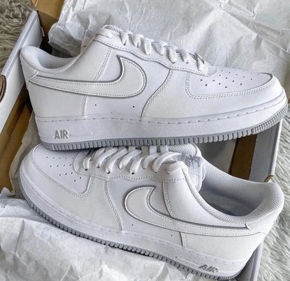 Nike Air Force 1 Gs 白灰 - HADNUS