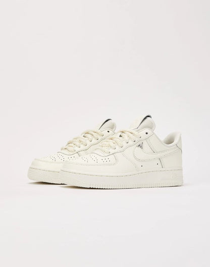 Nike Air Force 1 Low '07 LV8 月光白 - HADNUS