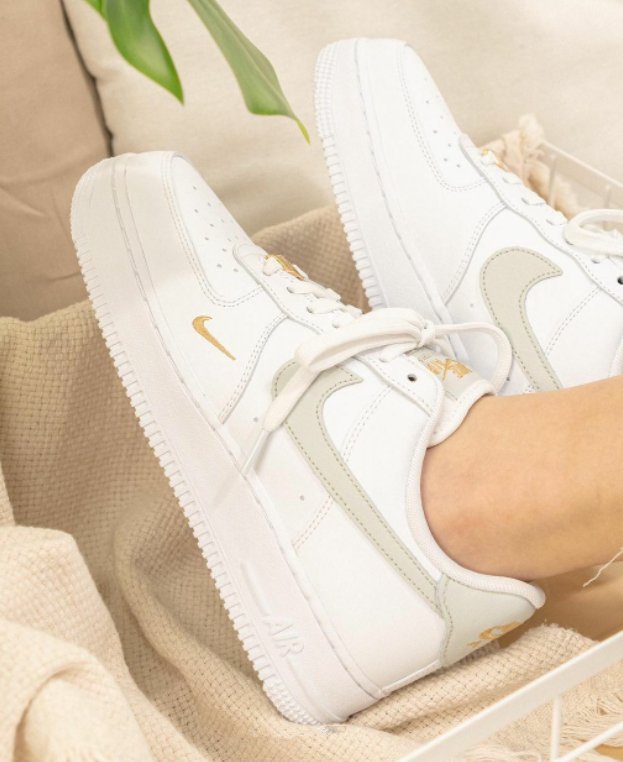 Nike Air Force 1 Low White Grey Gold - HADNUS