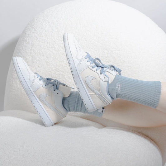 Nike Air Jordan 1 Low Se Canvas Iris Whisper - HADNUS