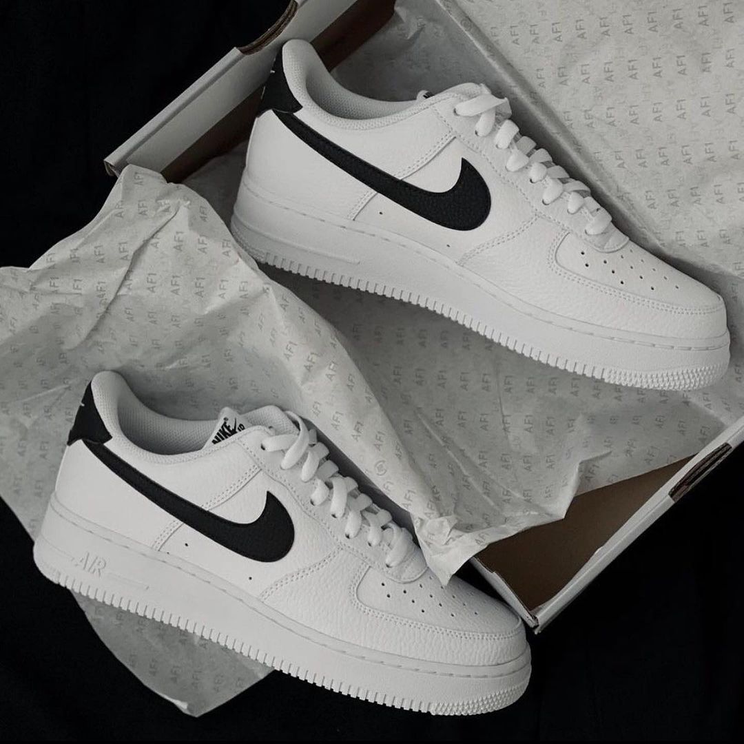 Nike W Air Force 1 07 White Black - HADNUS