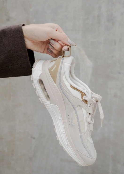 Nike W Air Max Bliss 焦糖奶杏 - HADNUS