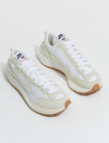 Nike x Sacai Vaporwaffle 淡奶油色 - HADNUS