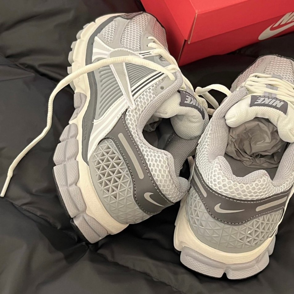 Nike Zoom Vomero 5 Grey 灰 - HADNUS