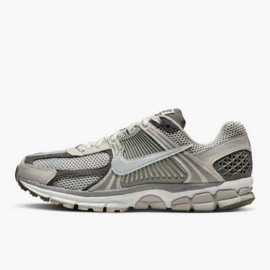 Nike Zoom Vomero 5 PRM "Light Iron Ore" FD0791 - 012 - HADNUS