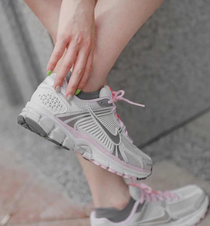 Nike Zoom Vomero 5 White Pink - HADNUS