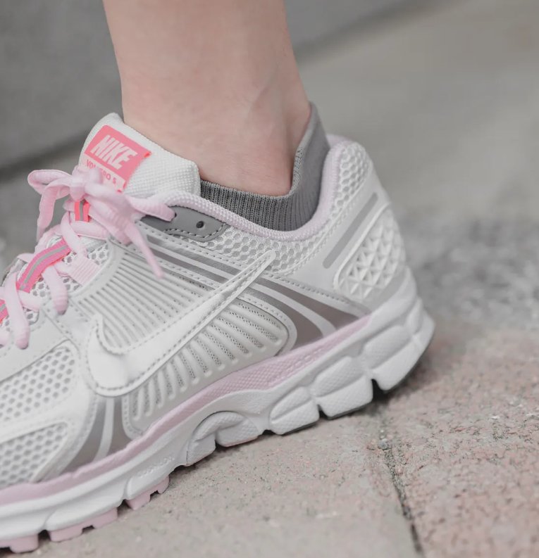 Nike Zoom Vomero 5 White Pink - HADNUS