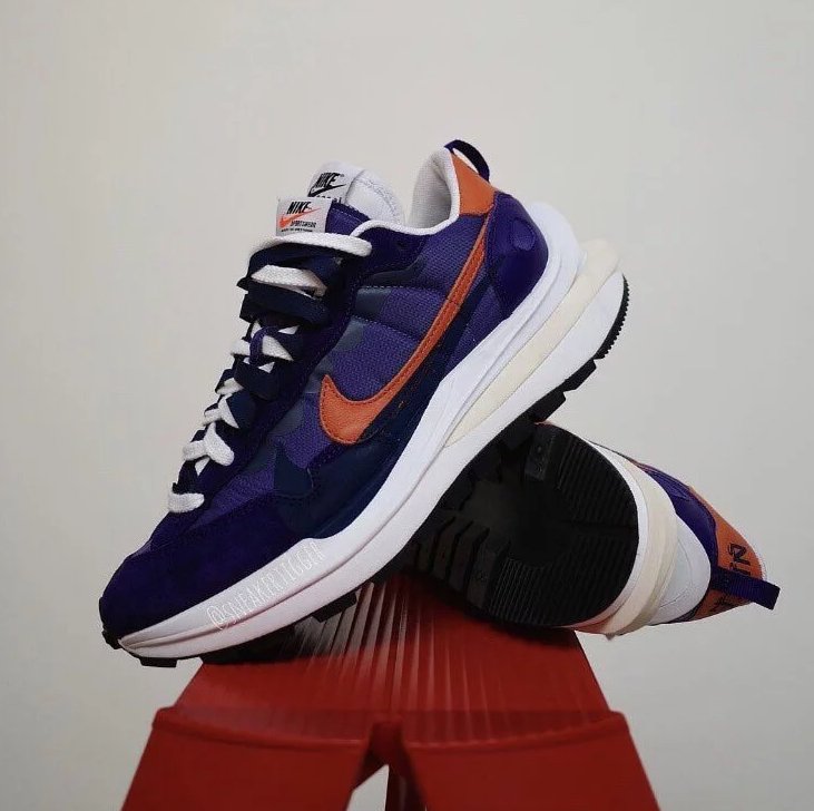 Sacai x Nike Vaporwaffle "Dark iris" - HADNUS